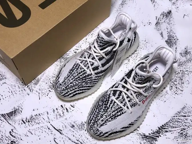 Boost Yeezy White Black Adidas Zebra CP9654 V2 350 0523